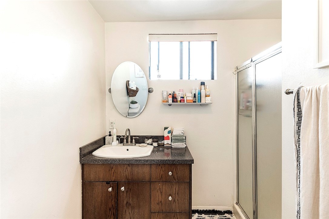 1880 Veteran Avenue 306