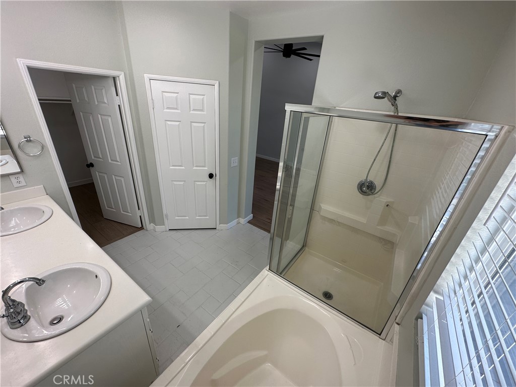 3921 Sungate Drive