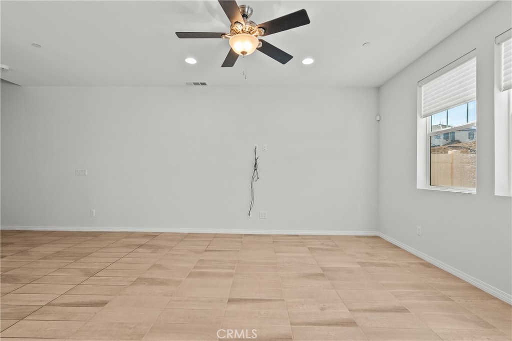 22105 Barrington