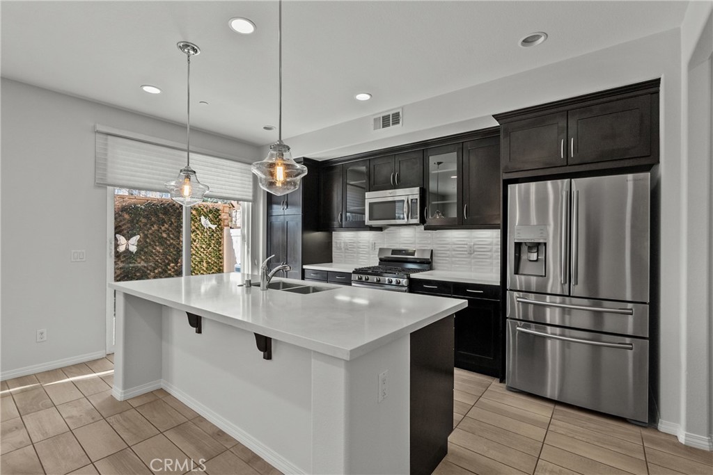 22105 Barrington