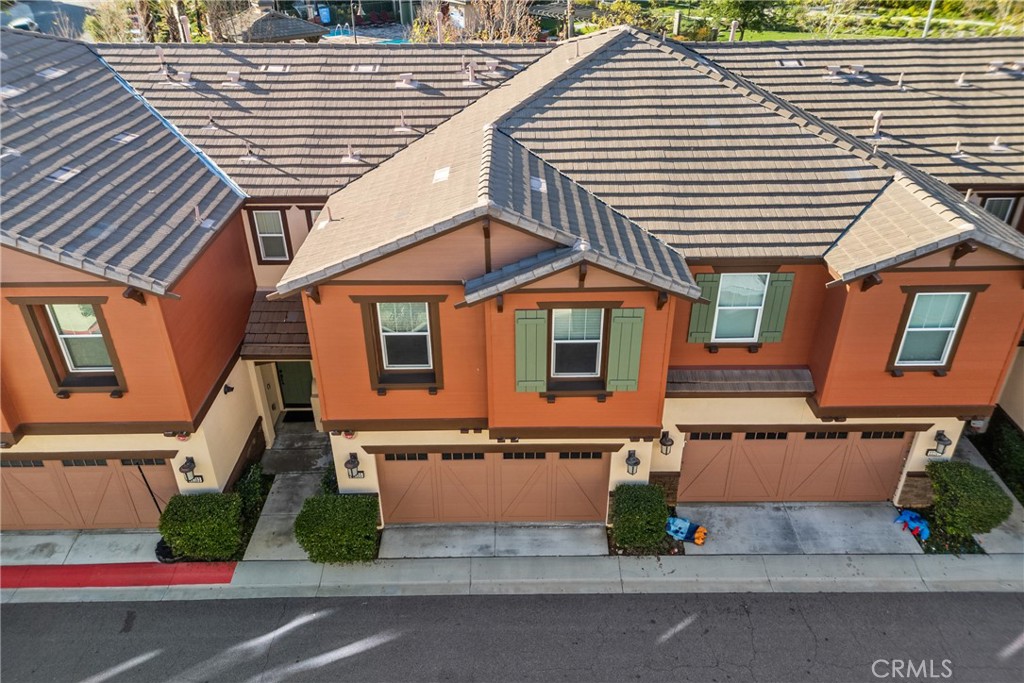 22105 Barrington