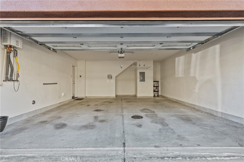 22105 Barrington