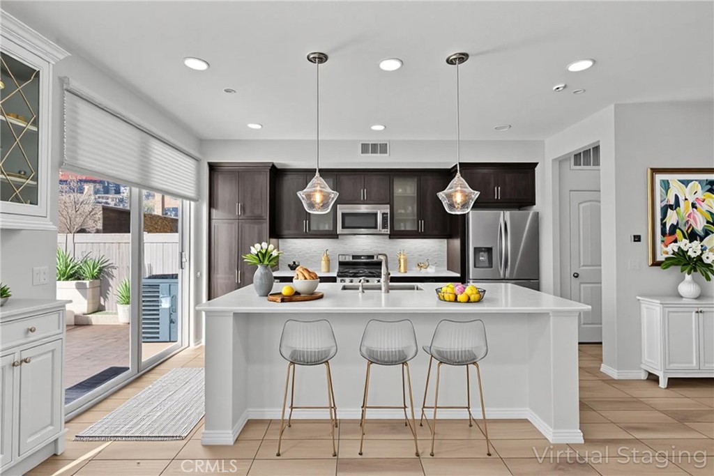 22105 Barrington