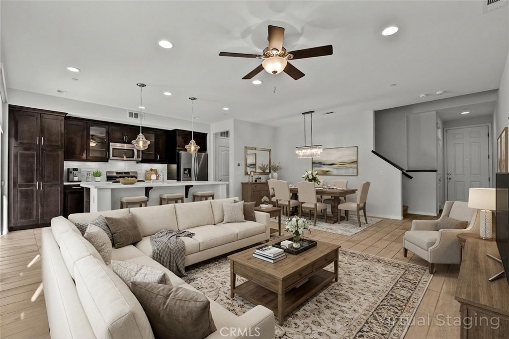 22105 Barrington
