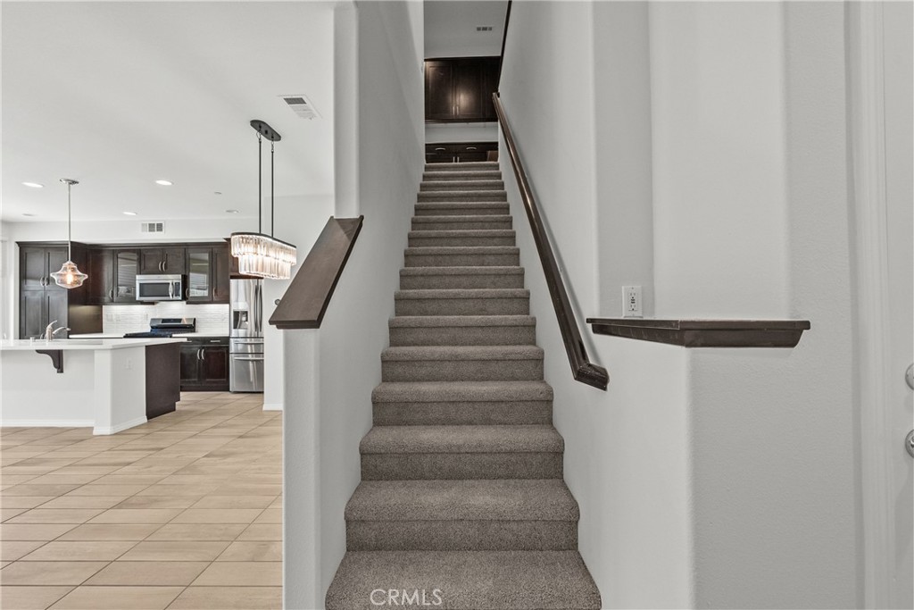 22105 Barrington