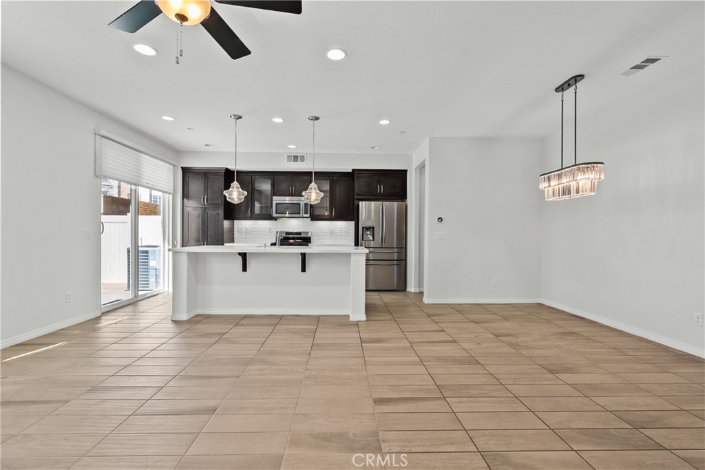 22105 Barrington