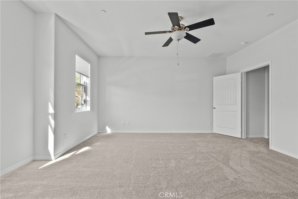 22105 Barrington