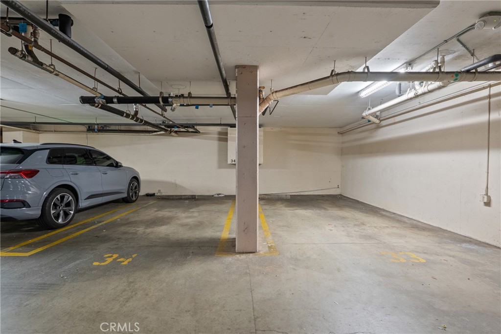 1880 Veteran Avenue PH 306