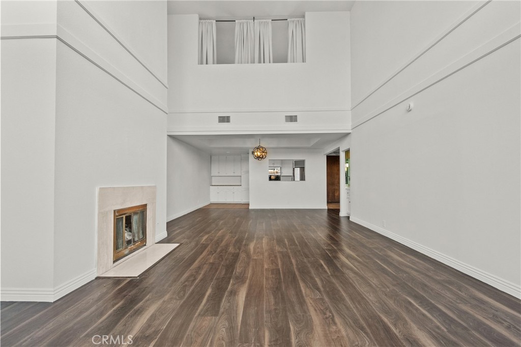 1880 Veteran Avenue PH 306