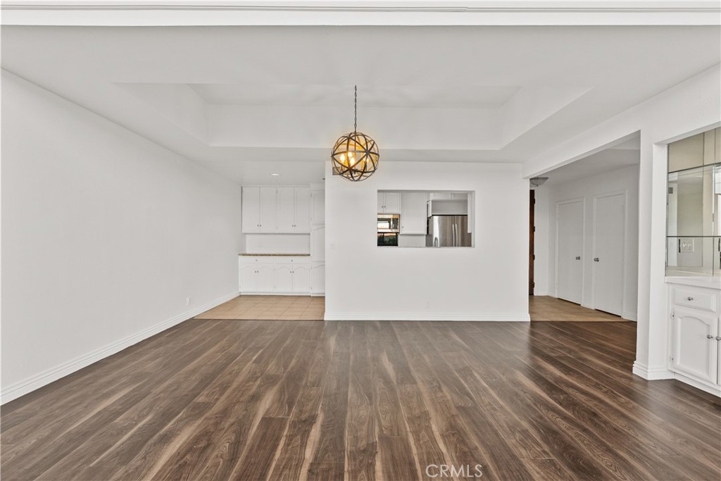 1880 Veteran Avenue PH 306