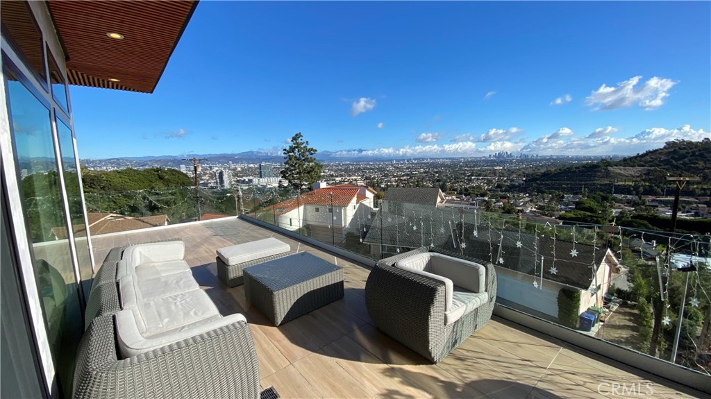7015 Wrightcrest