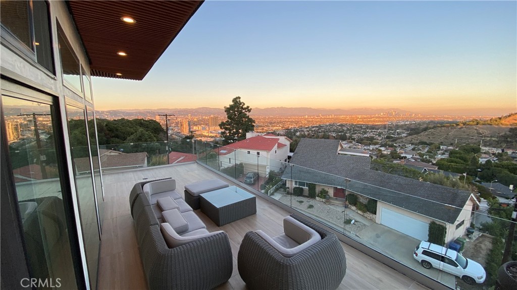 7015 Wrightcrest