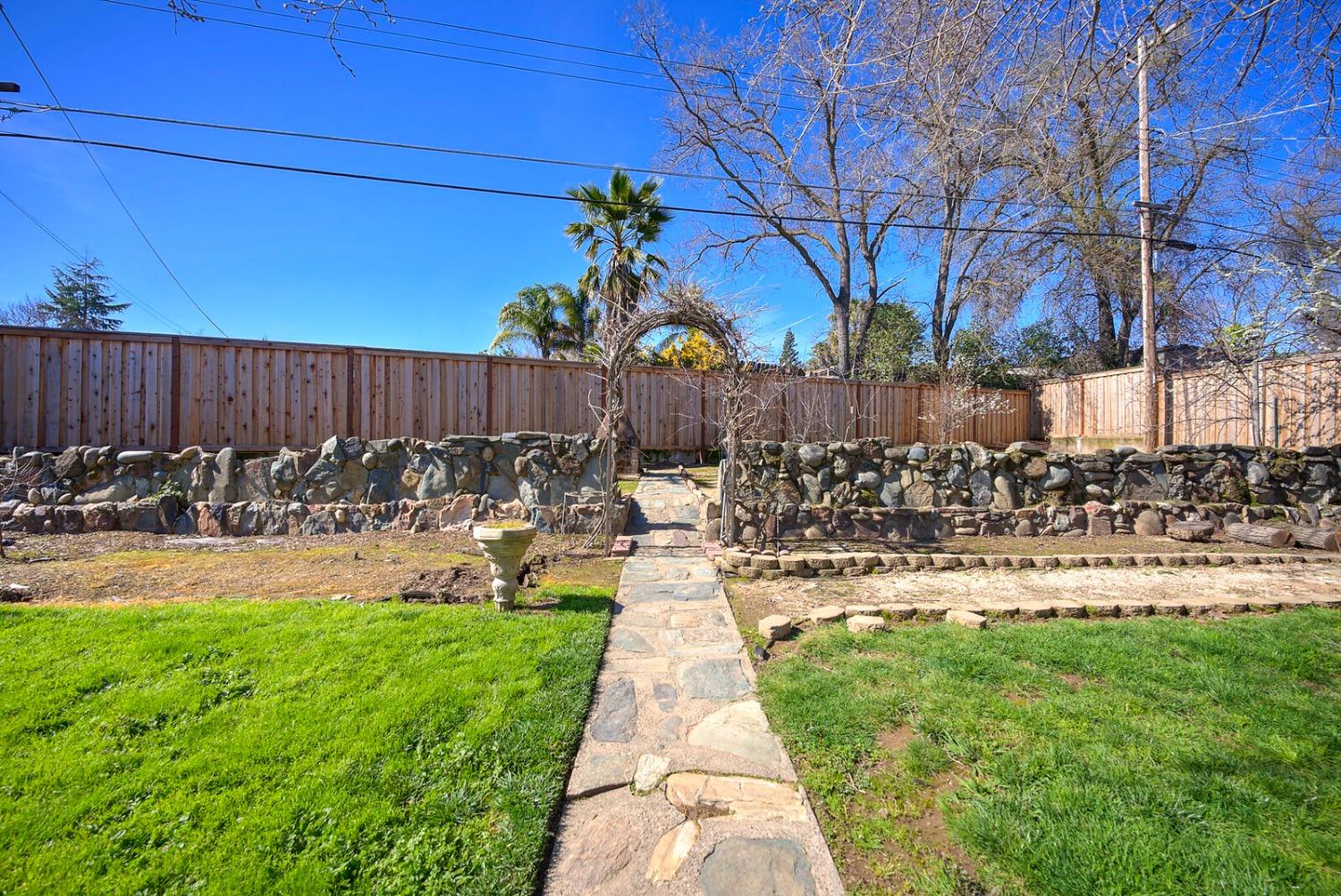 6635 Carrwood Street