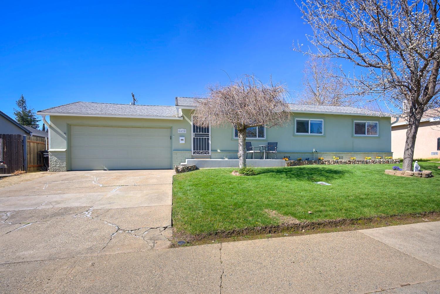 6635 Carrwood Street