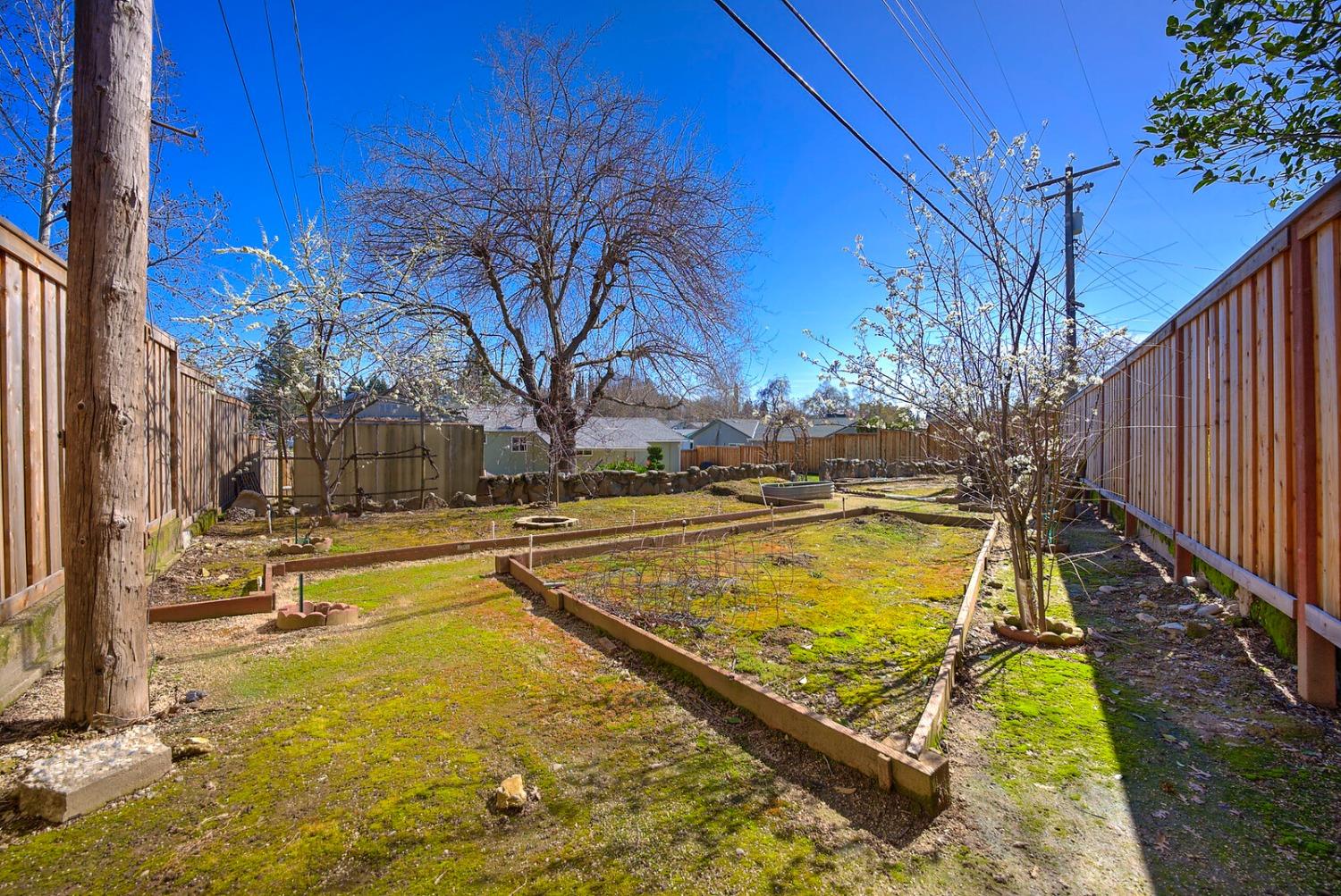 6635 Carrwood Street