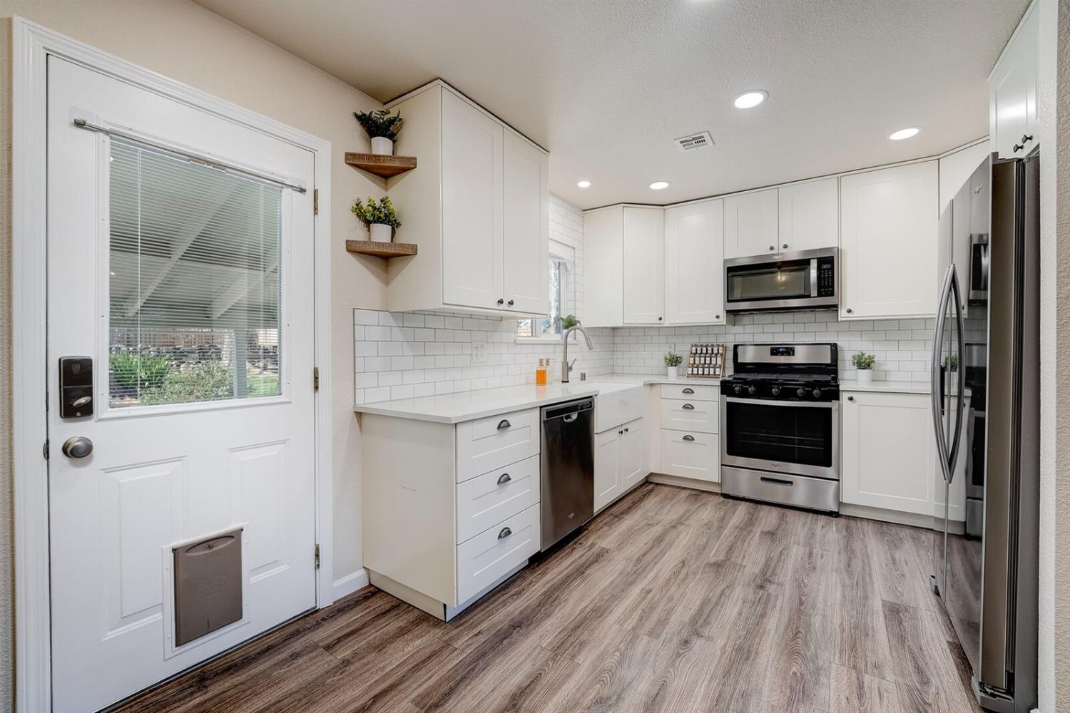 6635 Carrwood Street