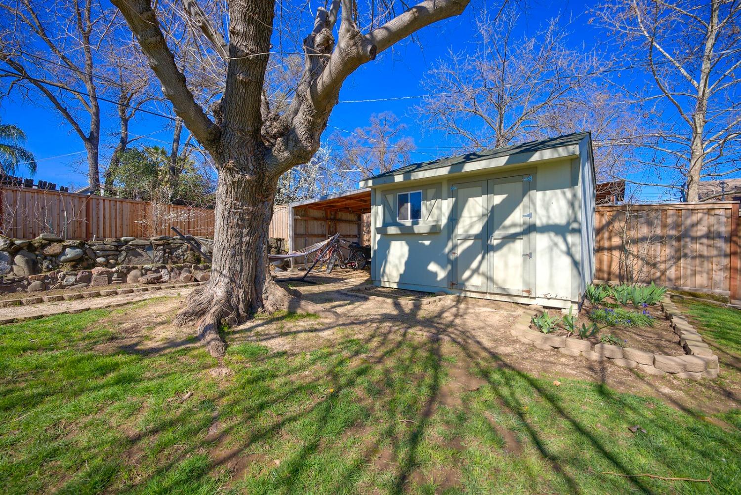 6635 Carrwood Street