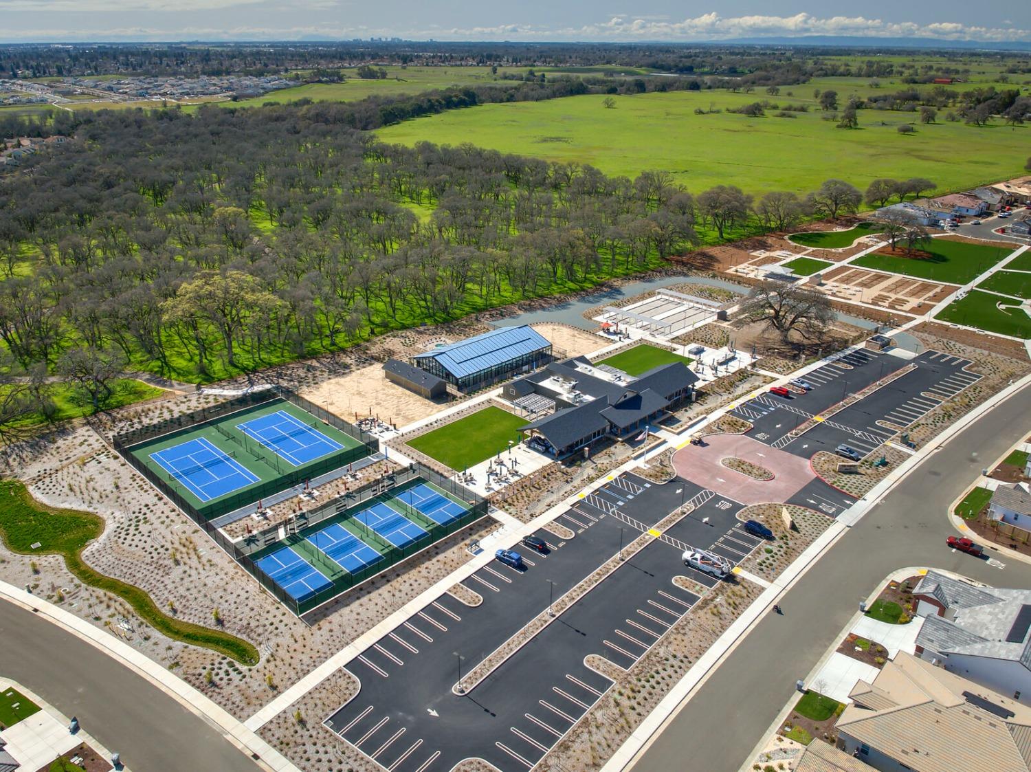 4770 Peace Lily Lane