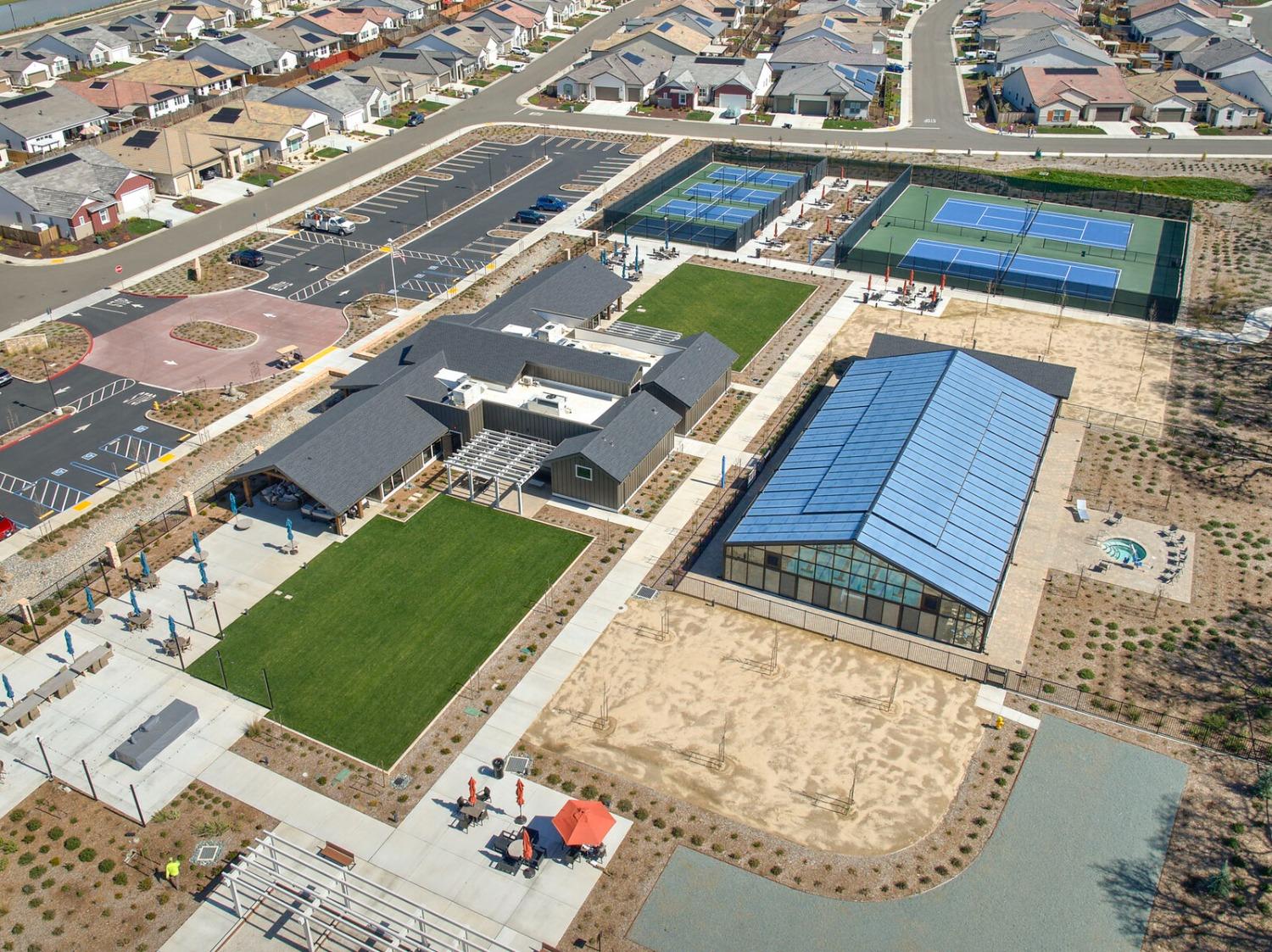 4770 Peace Lily Lane