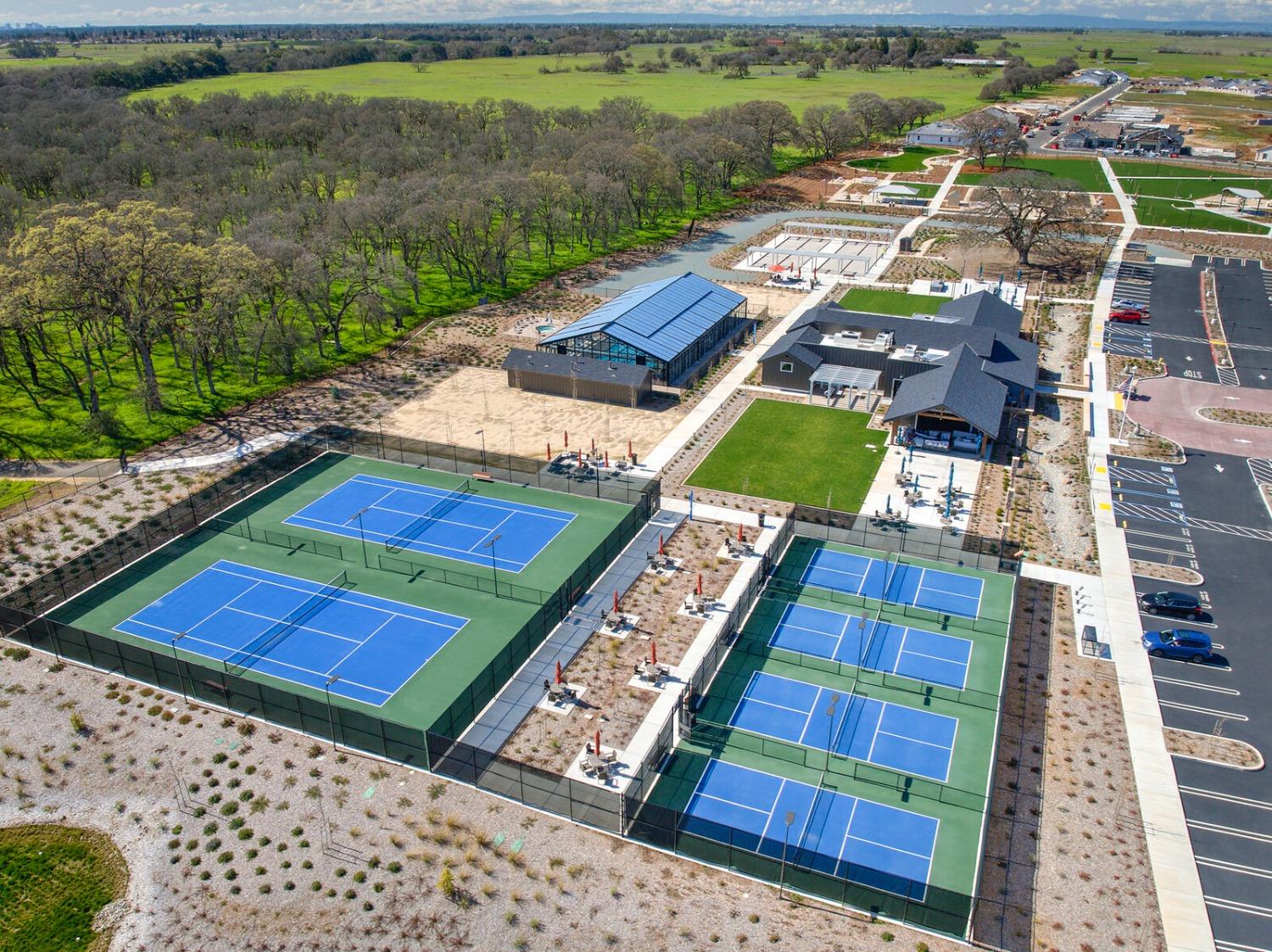 4770 Peace Lily Lane