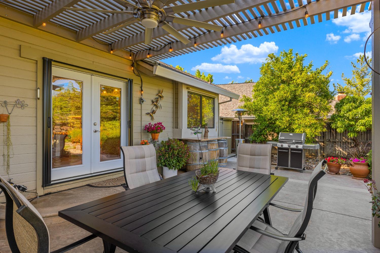 4912 Summit View Lane