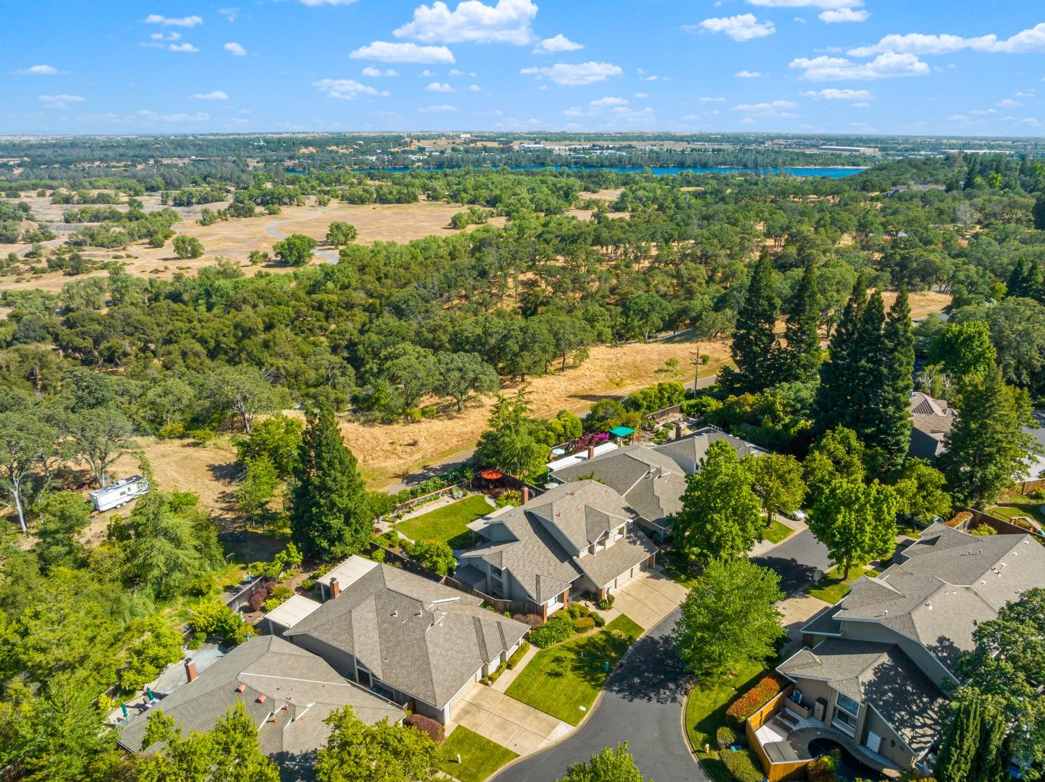 4912 Summit View Lane