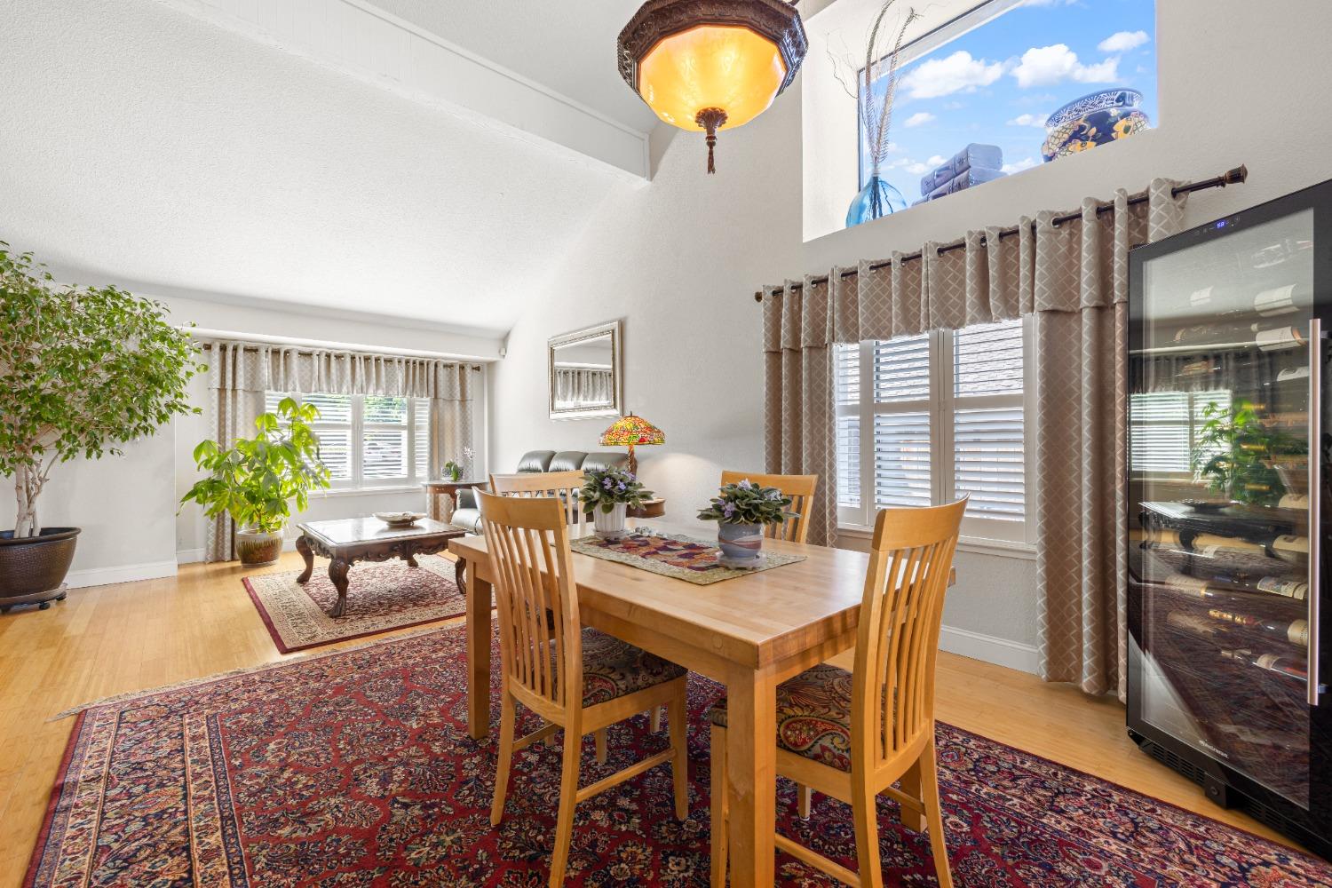 4912 Summit View Lane