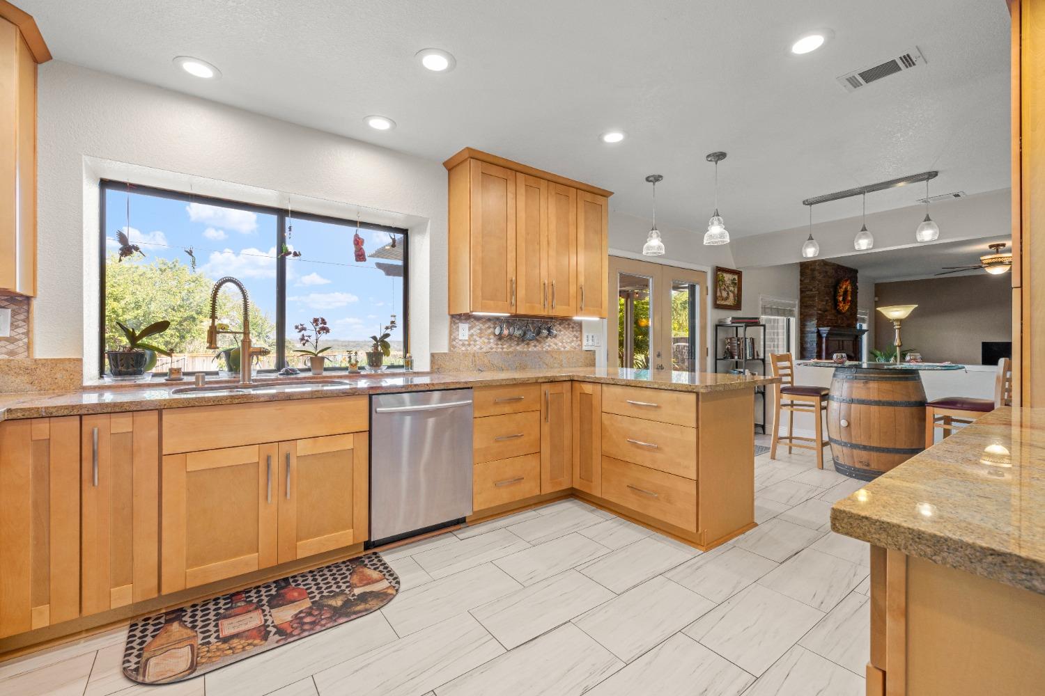 4912 Summit View Lane