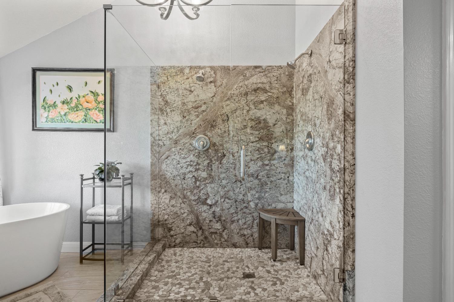 4912 Summit View Lane