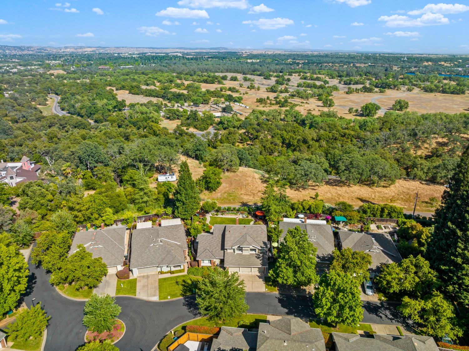 4912 Summit View Lane