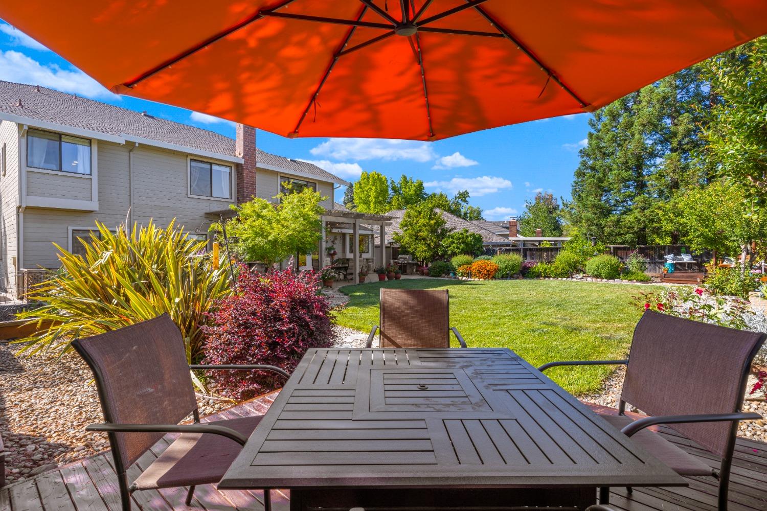 4912 Summit View Lane