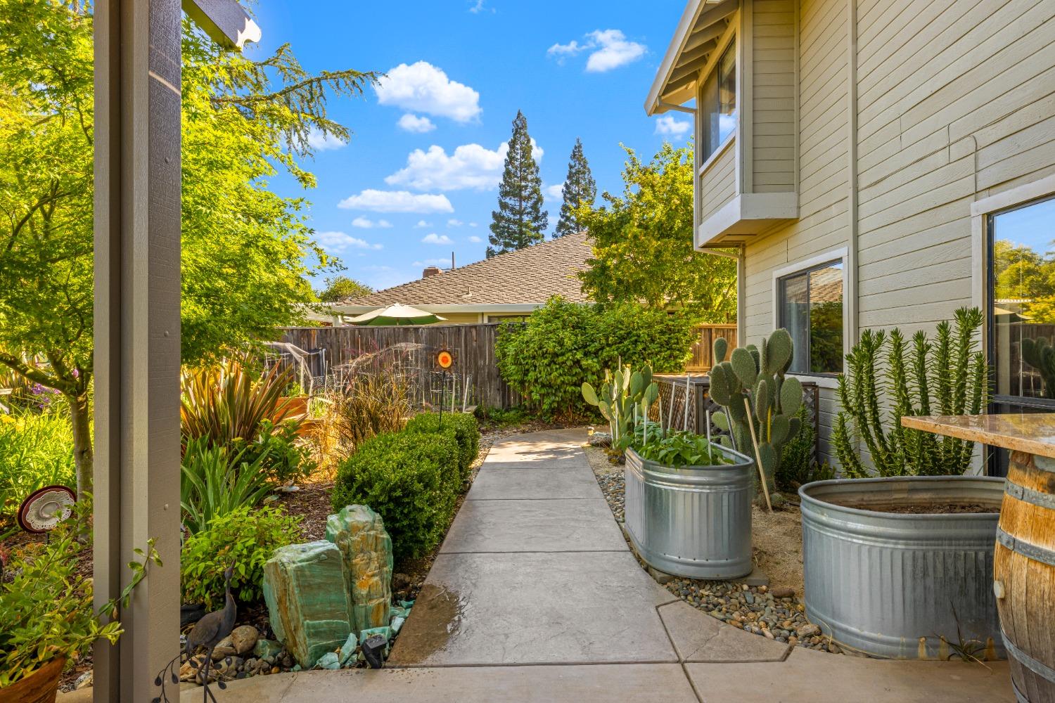 4912 Summit View Lane