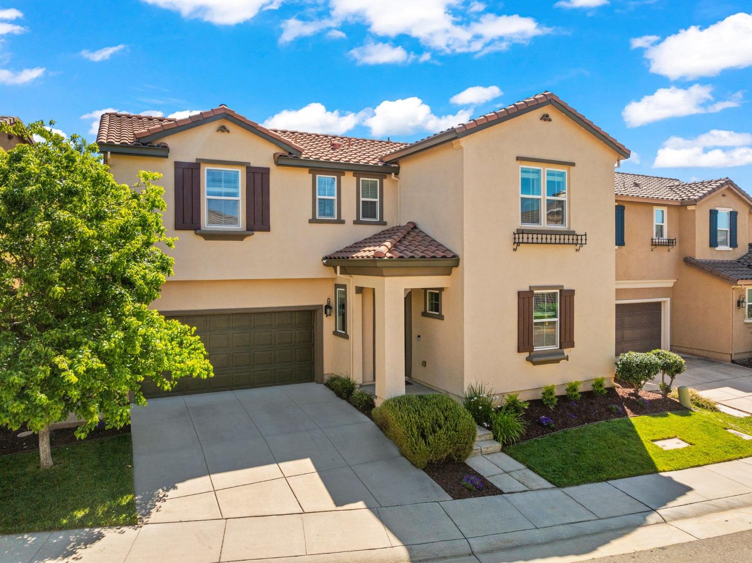 894 Blossom Rock Lane