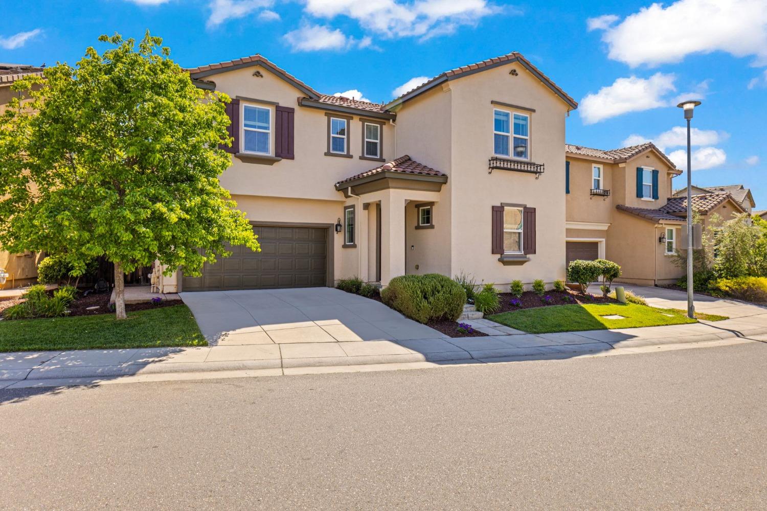 894 Blossom Rock Lane