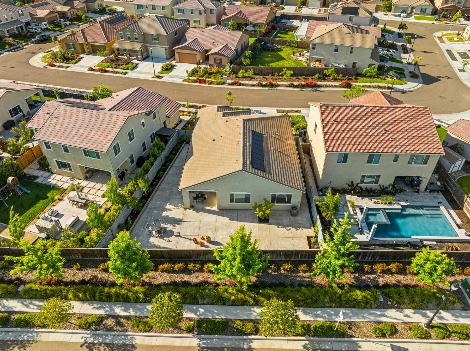 5049 Forestdale Way