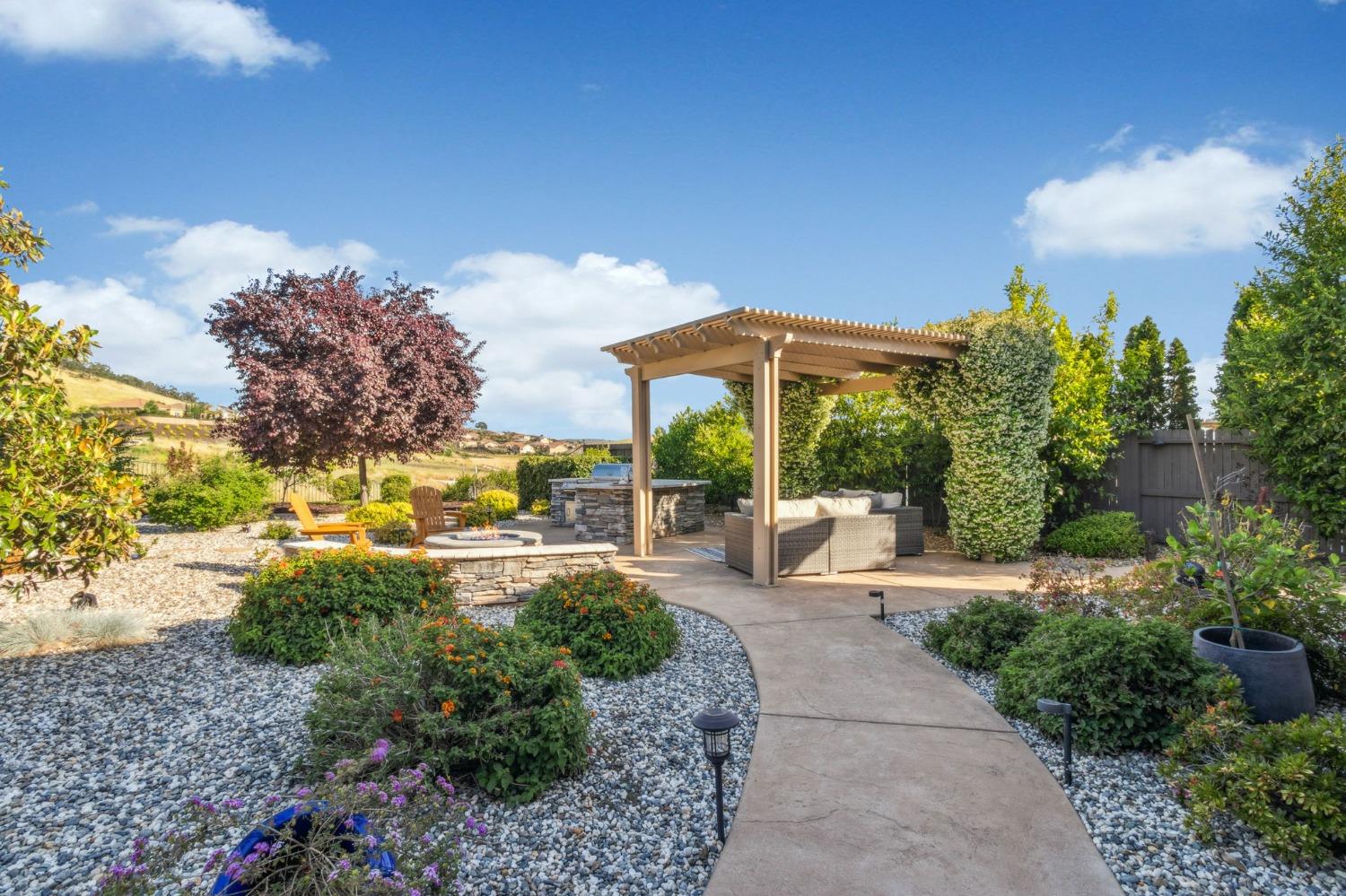 5485 Aspen Meadows Drive