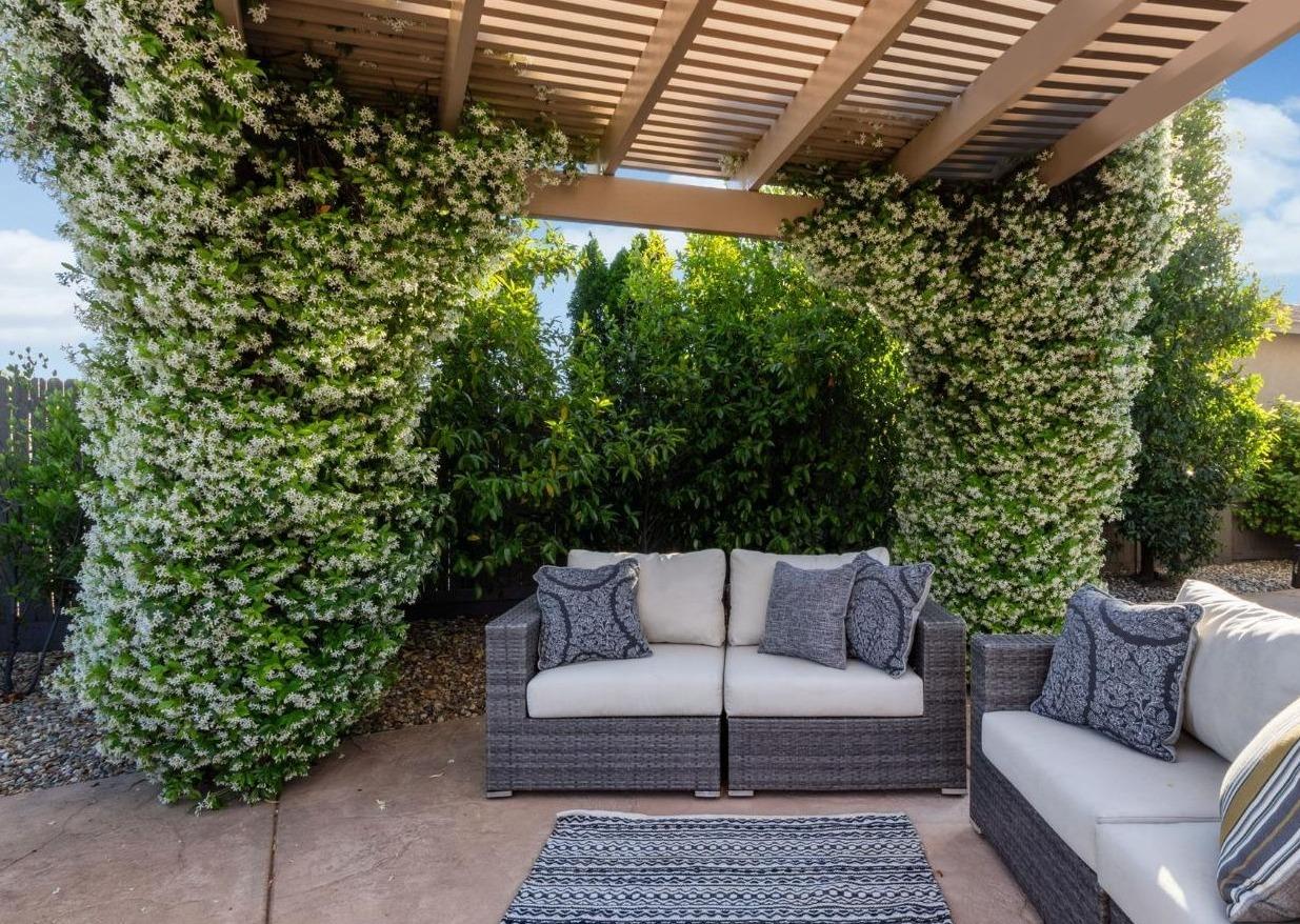 5485 Aspen Meadows Drive