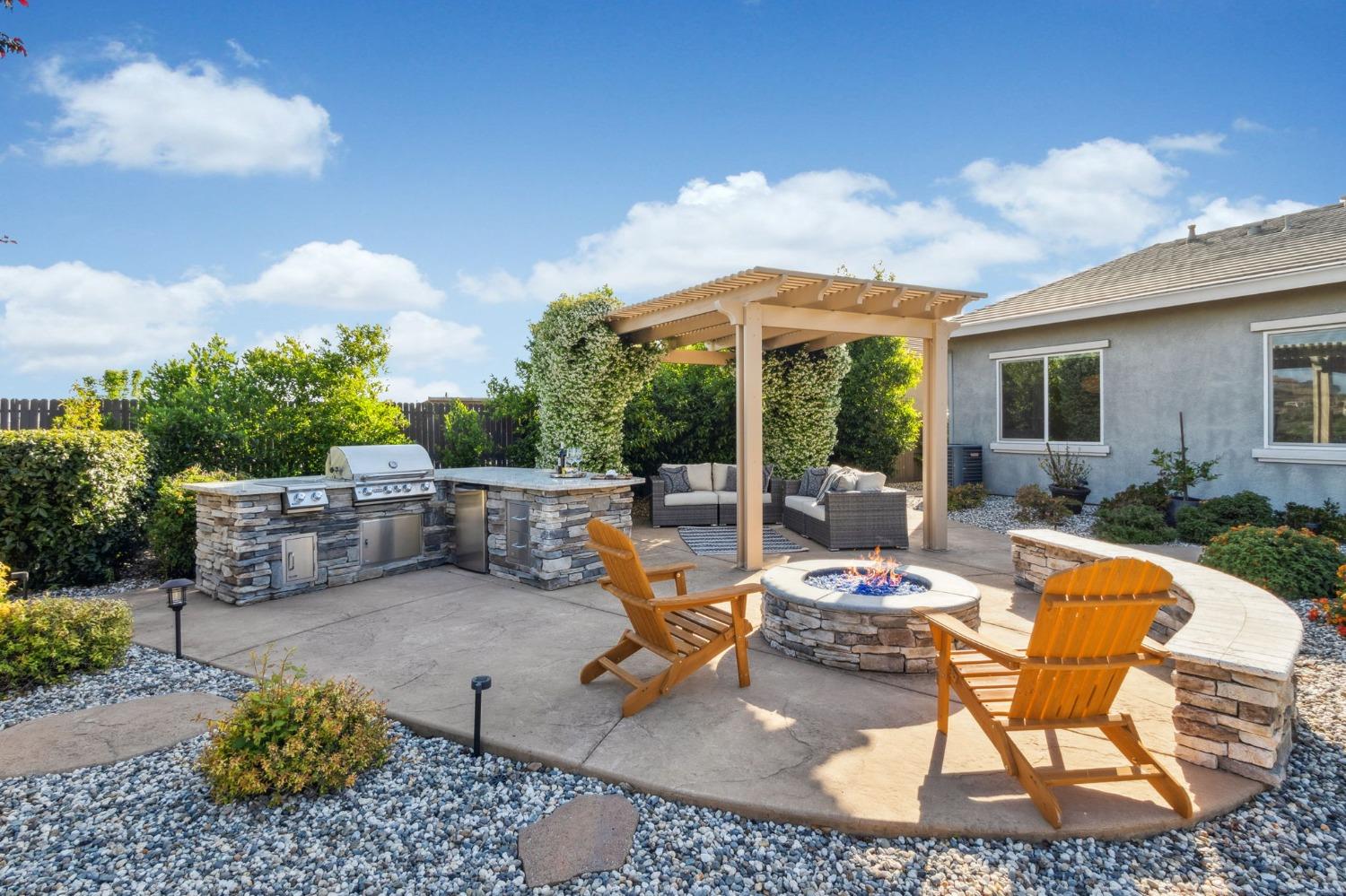 5485 Aspen Meadows Drive