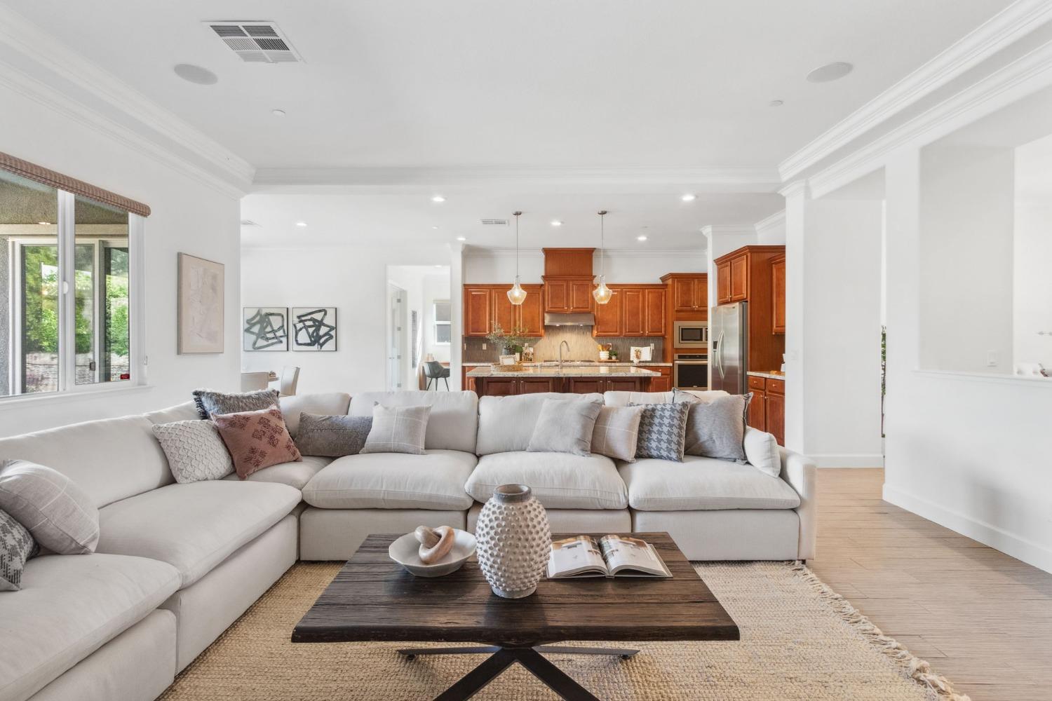 5485 Aspen Meadows Drive