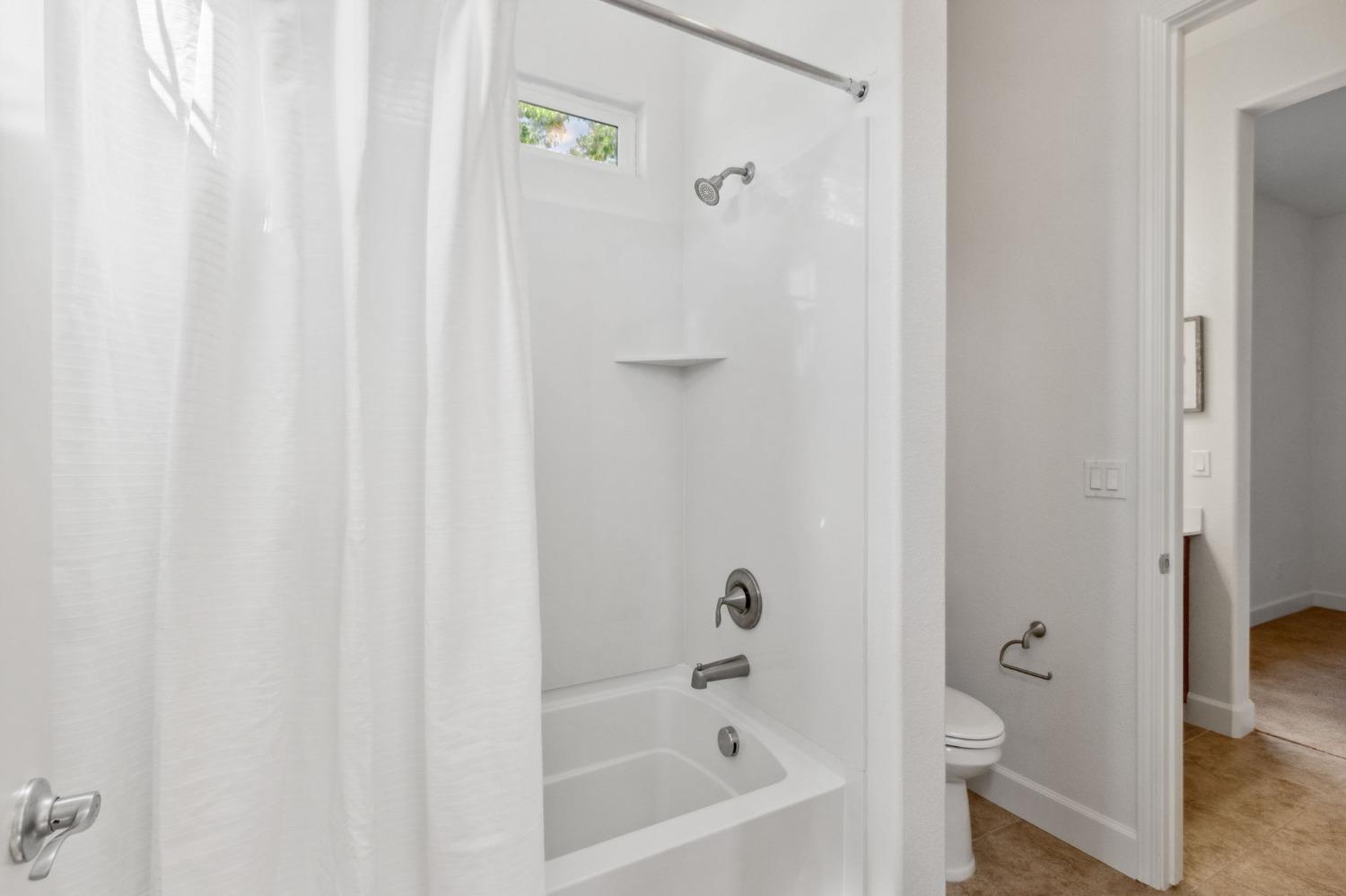 5485 Aspen Meadows Drive