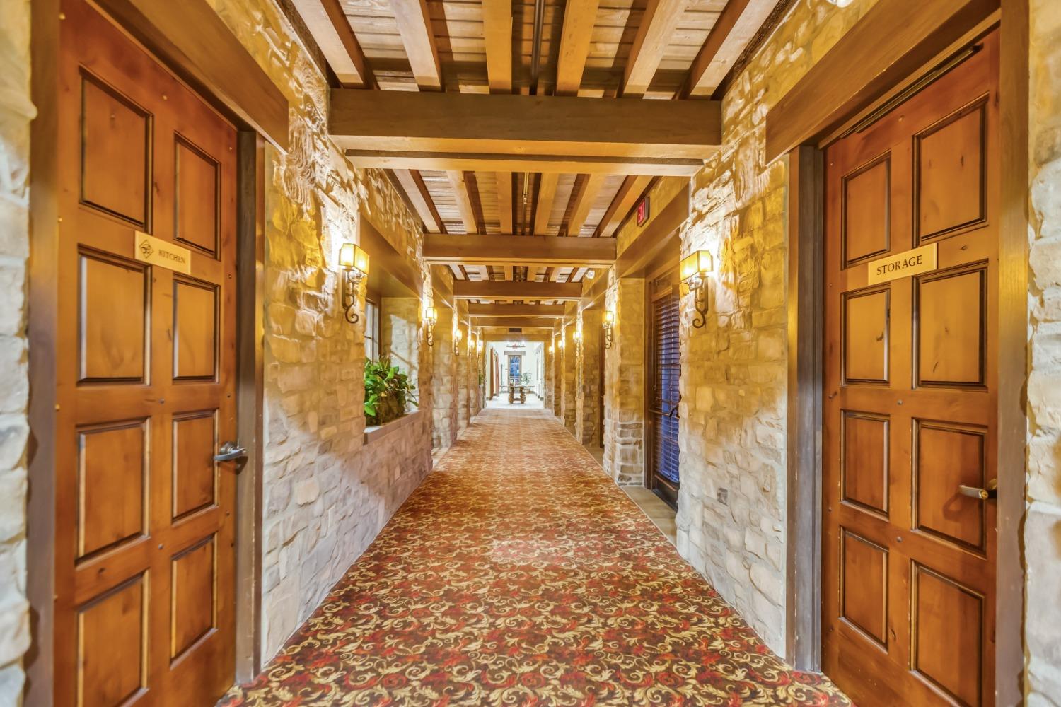 5485 Aspen Meadows Drive