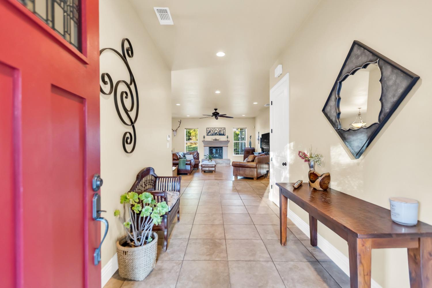 6404 Chestnut Avenue