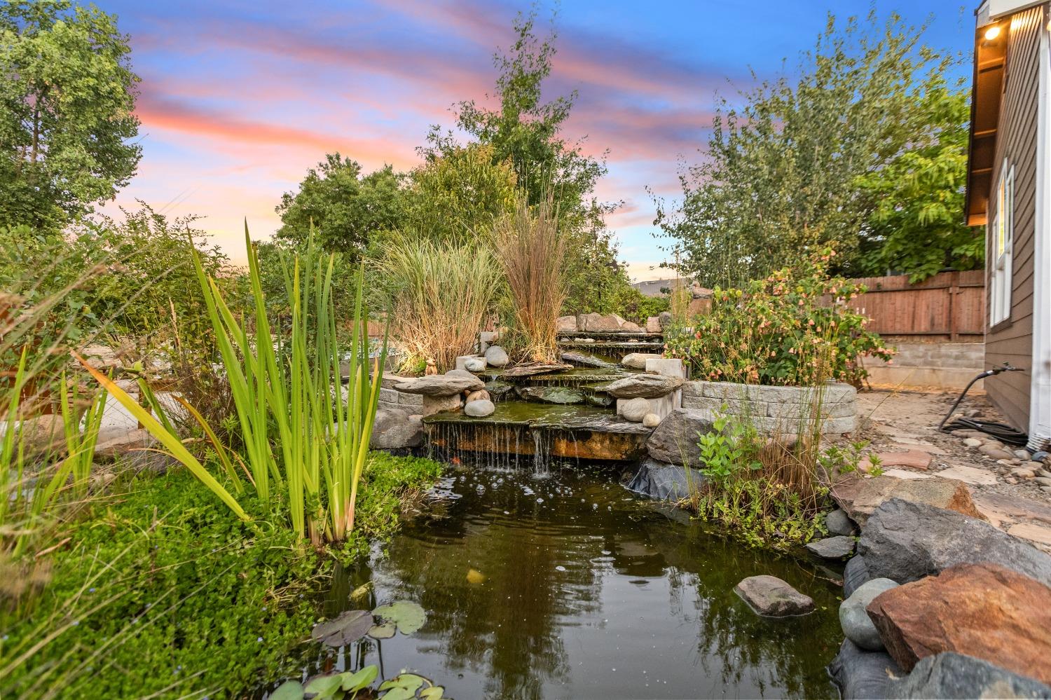 6404 Chestnut Avenue