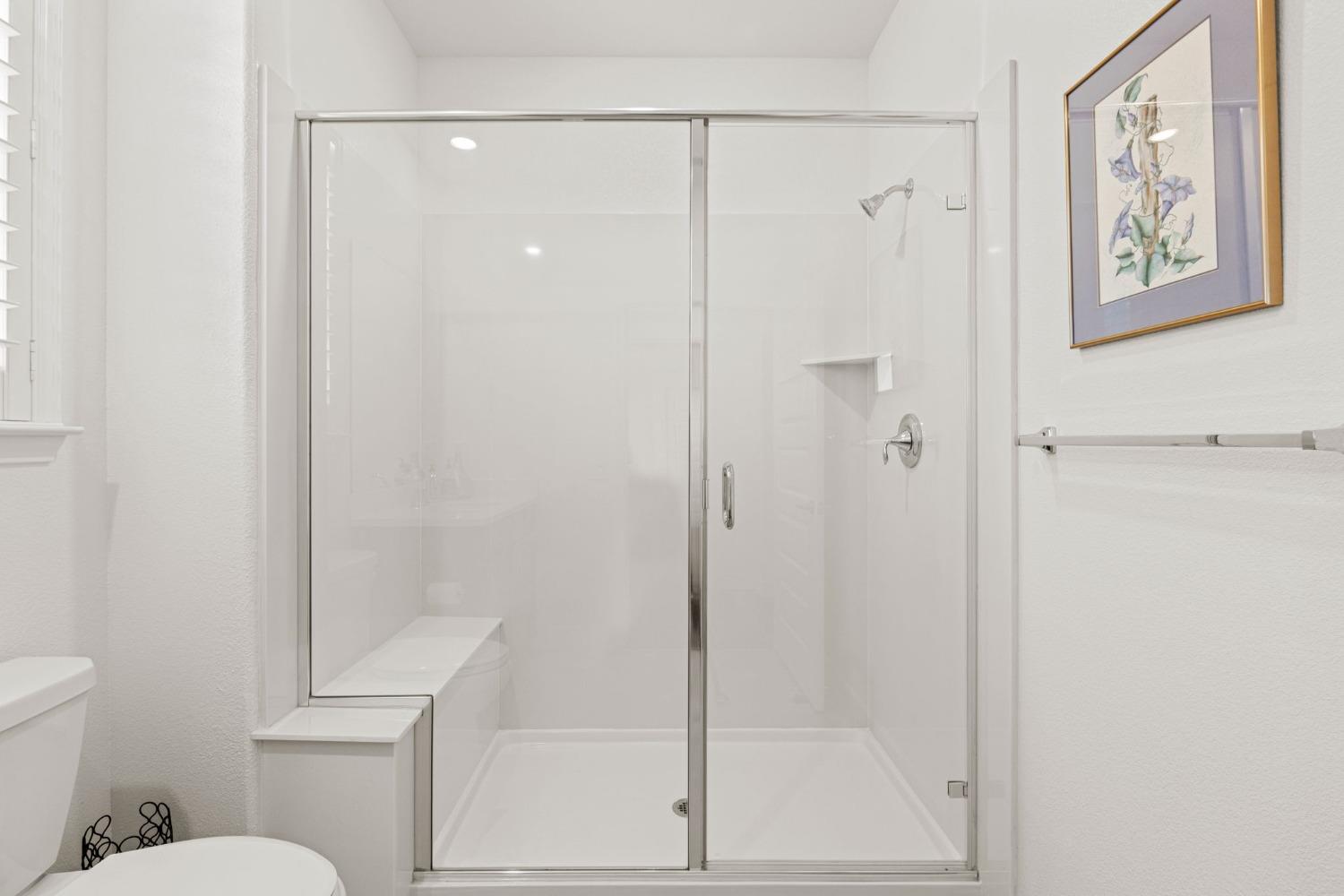 4580 Royal Lily Avenue