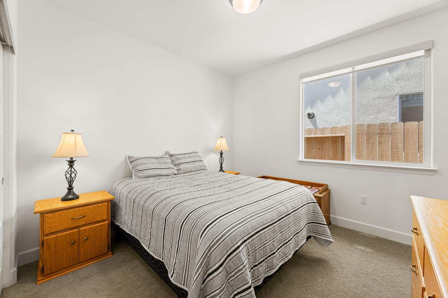 4580 Royal Lily Avenue