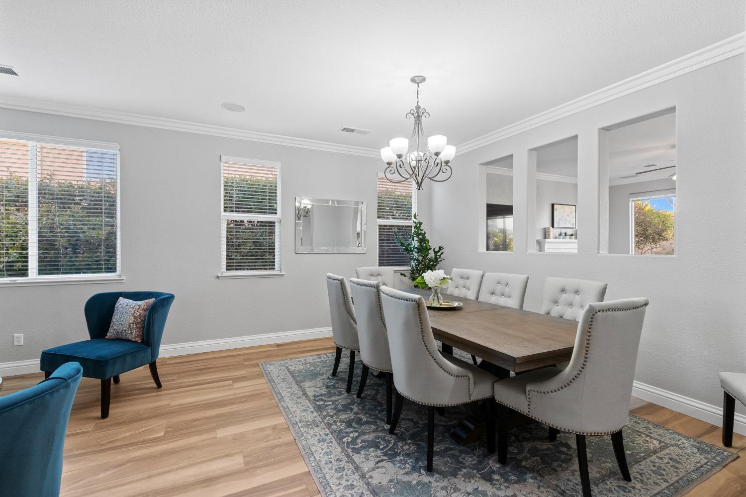 4092 Bothwell Circle