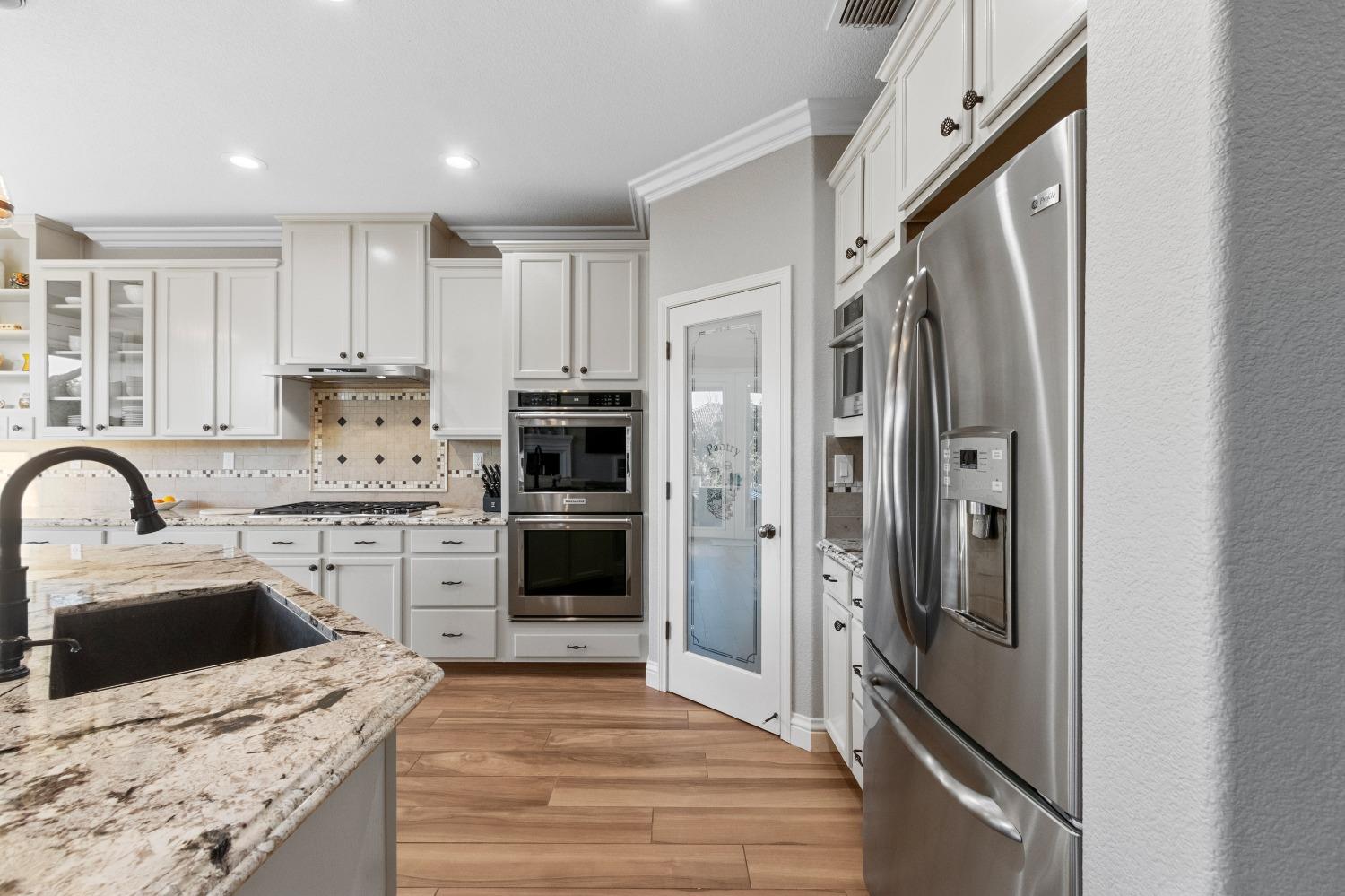 4092 Bothwell Circle