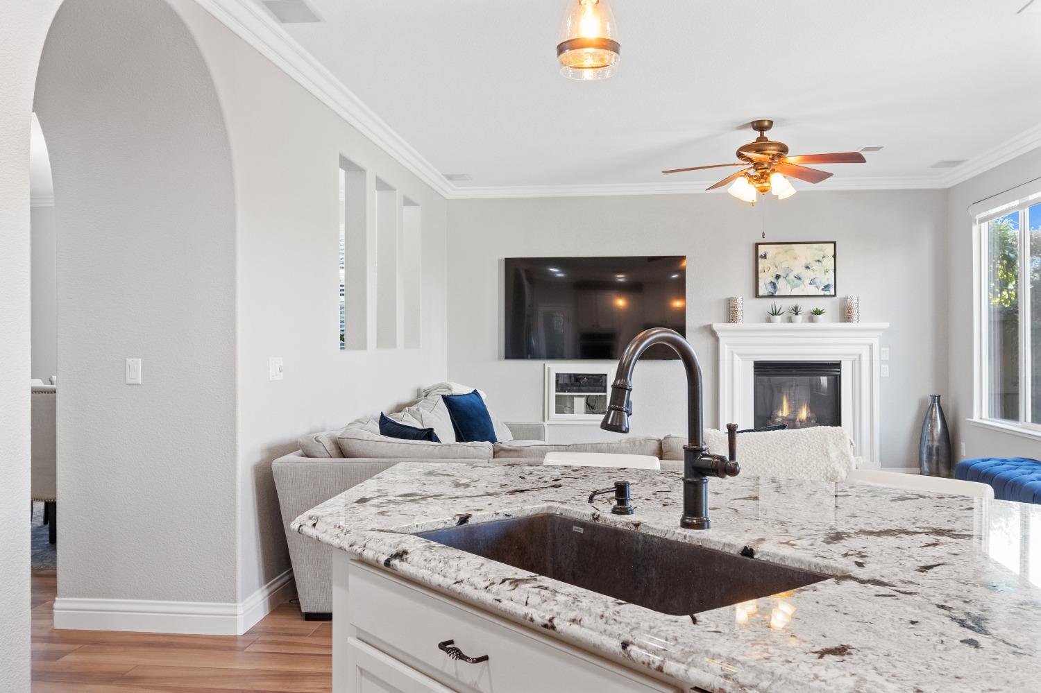 4092 Bothwell Circle