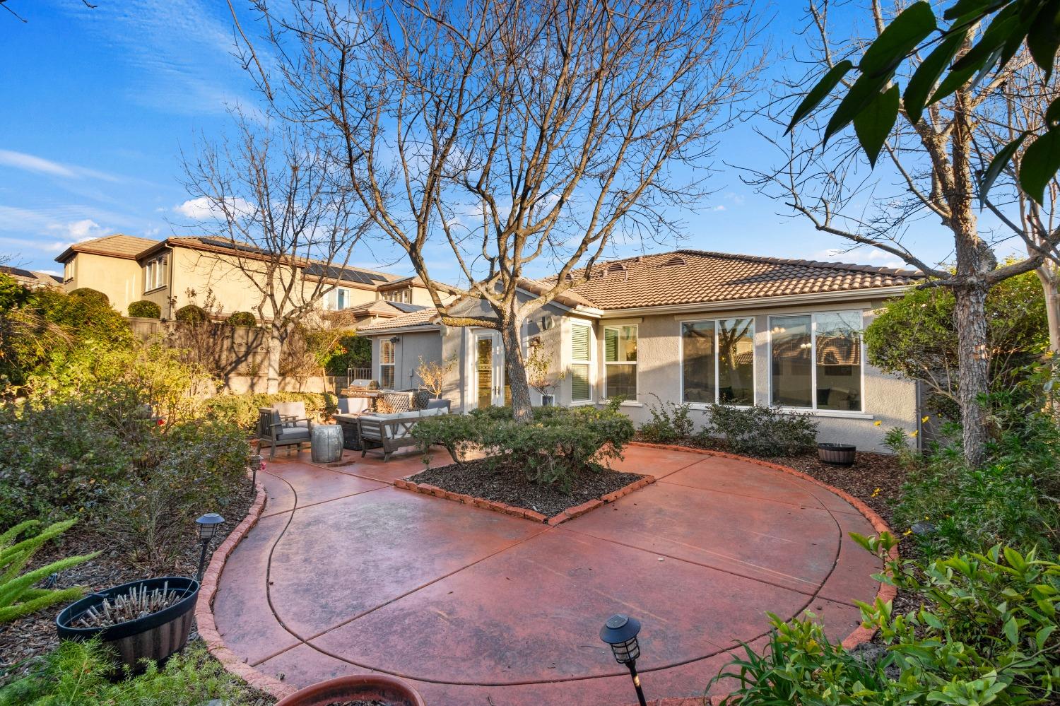 4092 Bothwell Circle