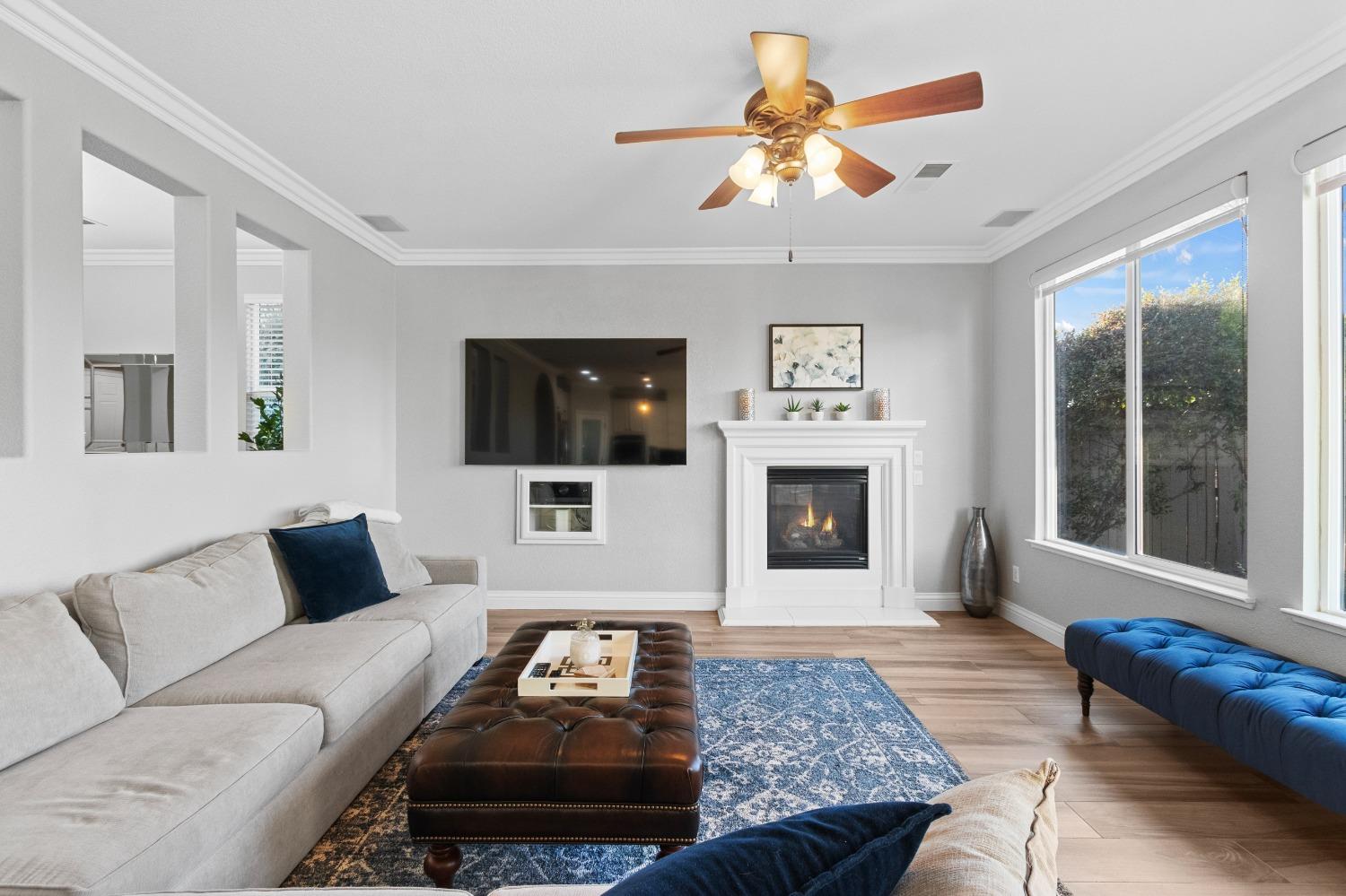 4092 Bothwell Circle